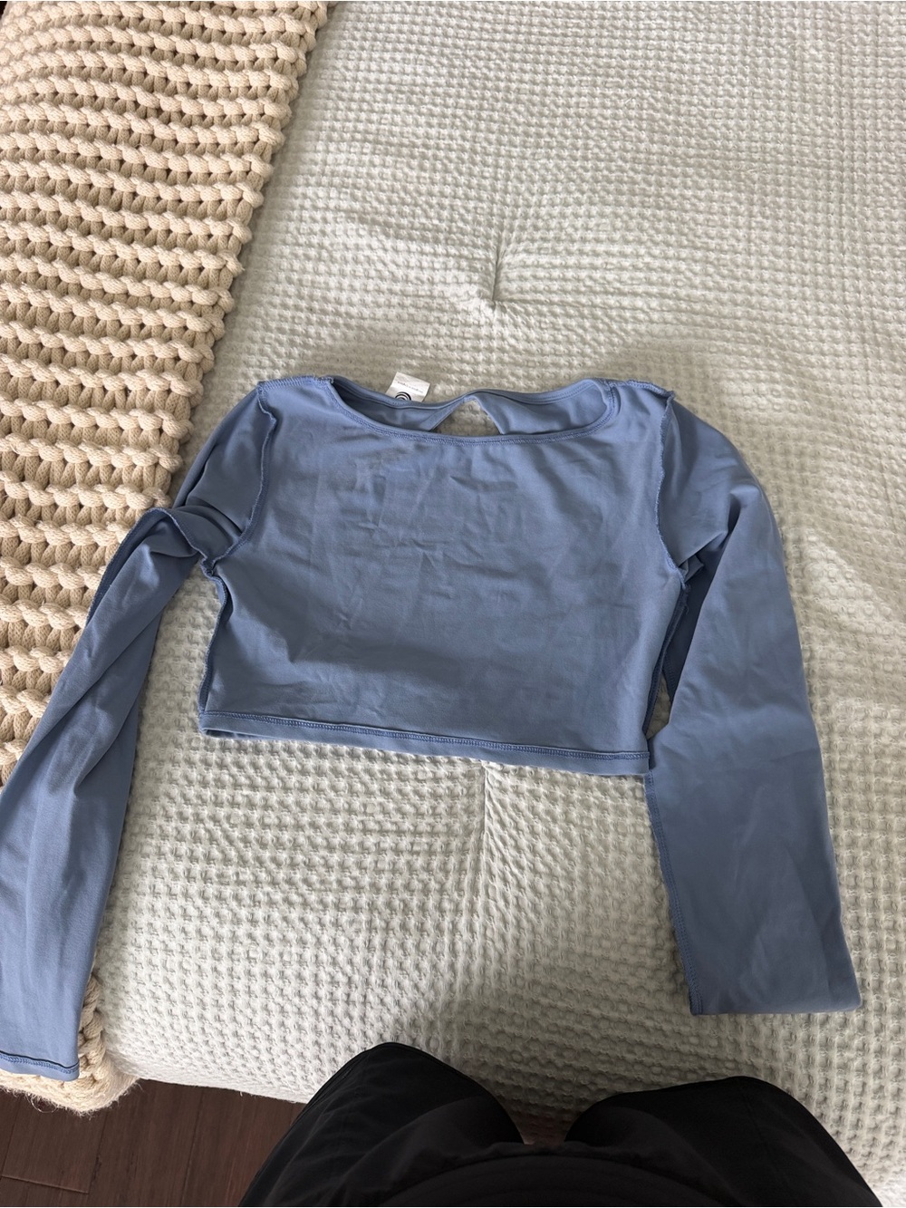 LAZULI LABEL CROP TOPS